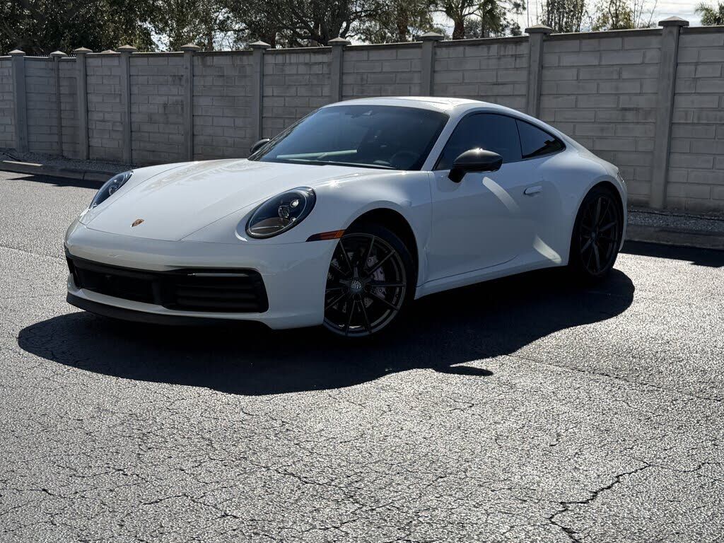 2024 PORSCHE 911