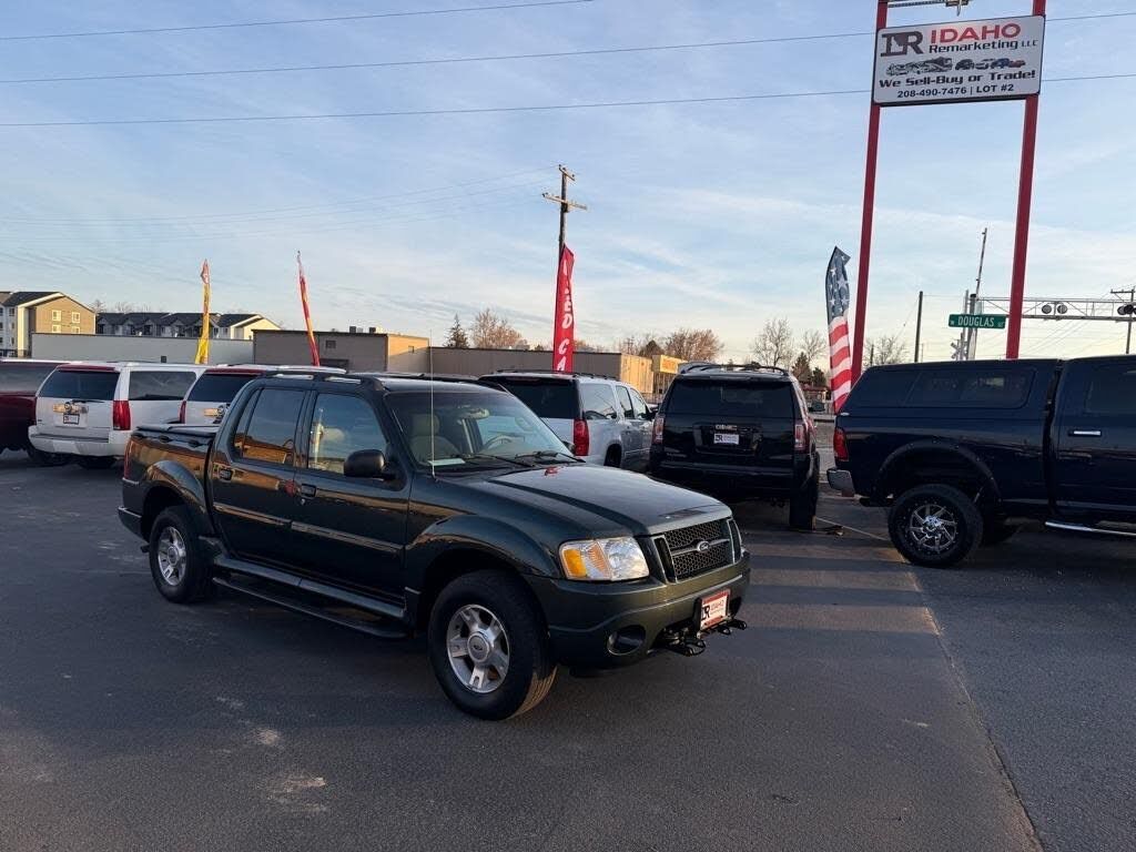 2004 FORD Explorer