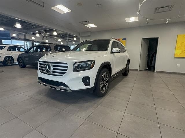 2025 MERCEDES-BENZ GLB-Class