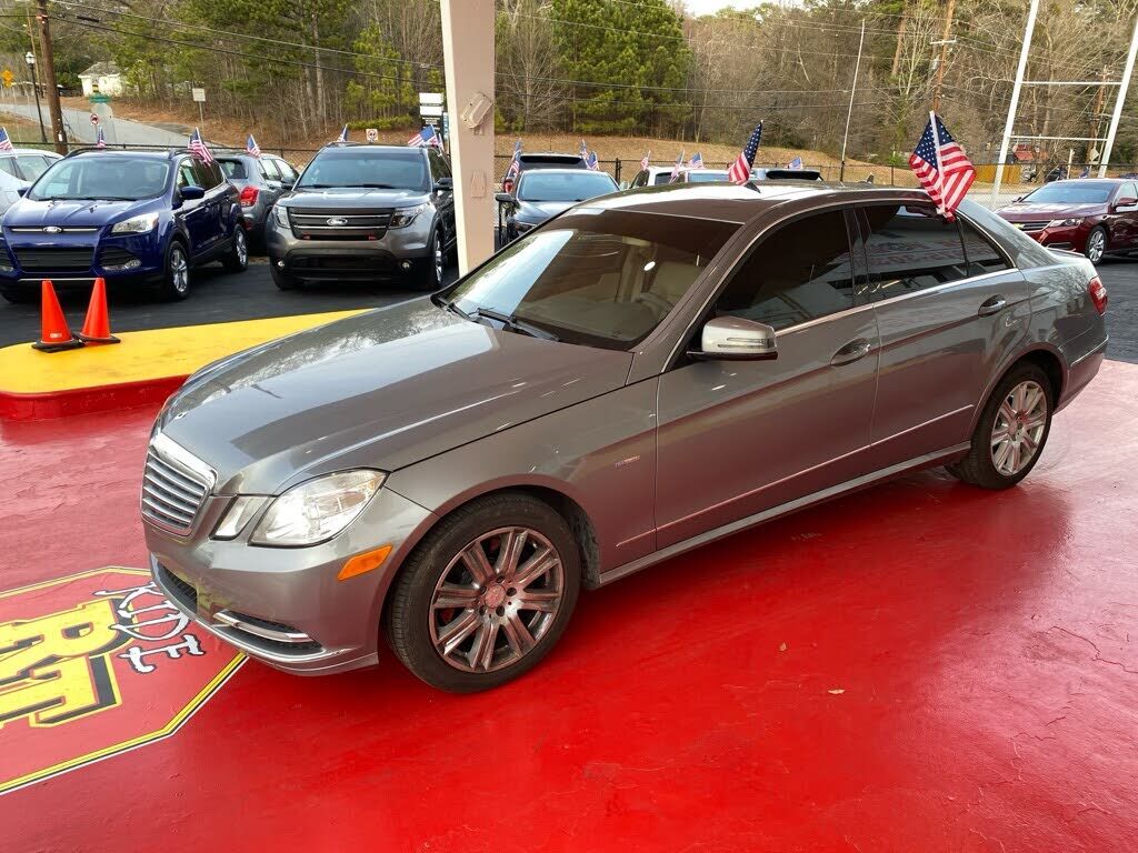 2012 MERCEDES-BENZ E-Class