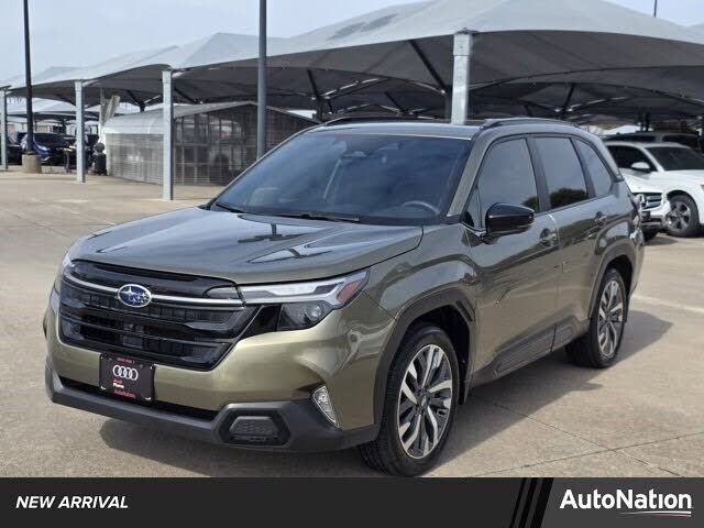 2025 SUBARU Forester