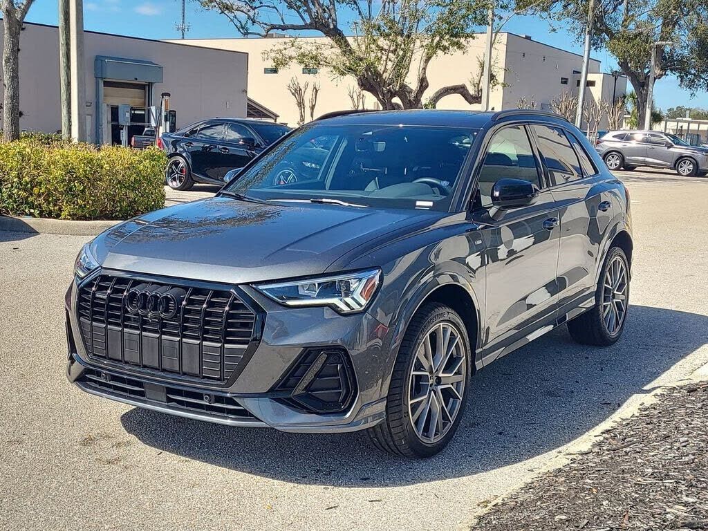 2025 AUDI Q3