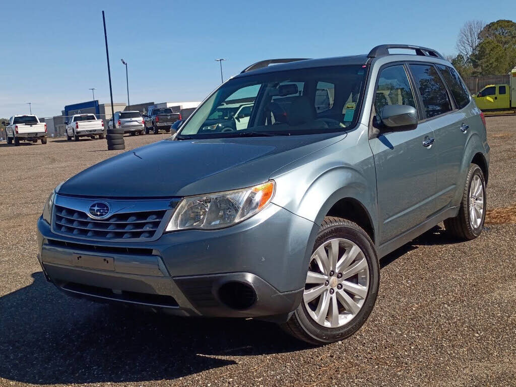 2012 SUBARU Forester