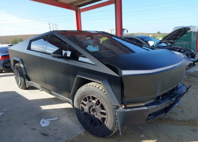 2024 TESLA Cybertruck