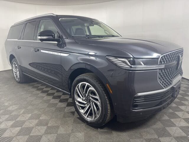 2025 LINCOLN Navigator L