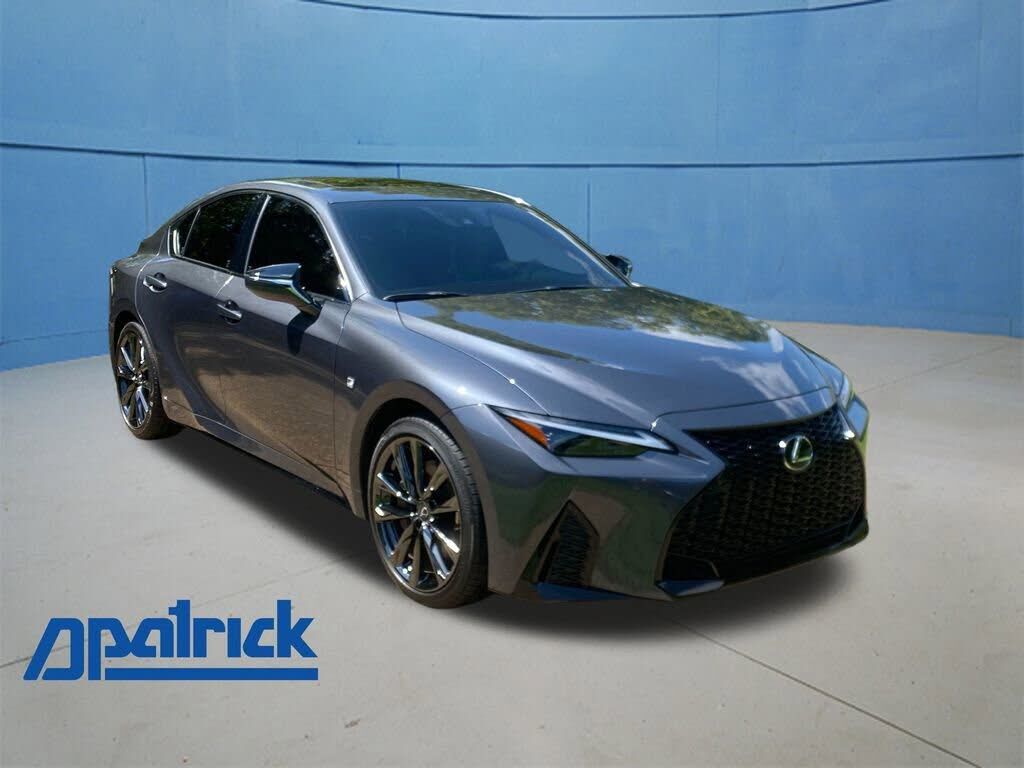 2023 LEXUS IS