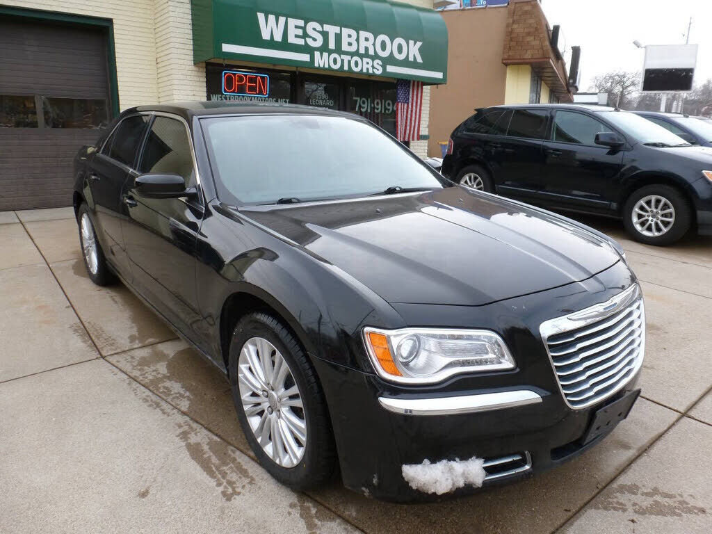 2014 CHRYSLER 300