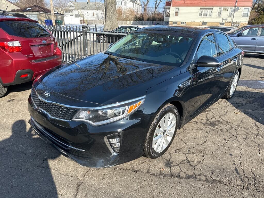 2018 KIA Optima