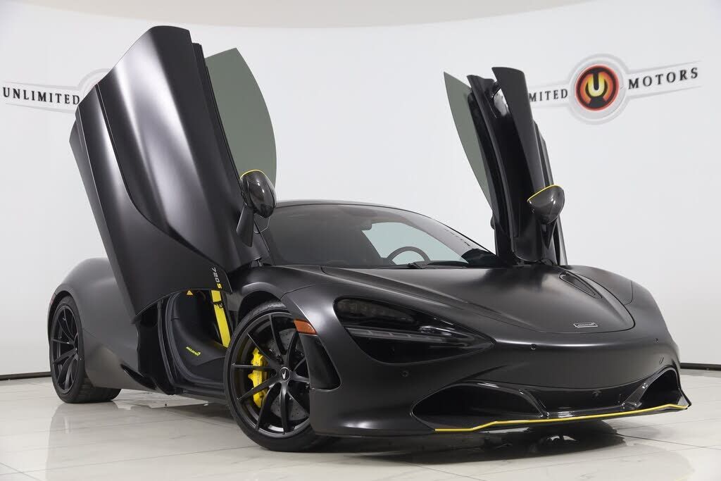 2022 MCLAREN 720S