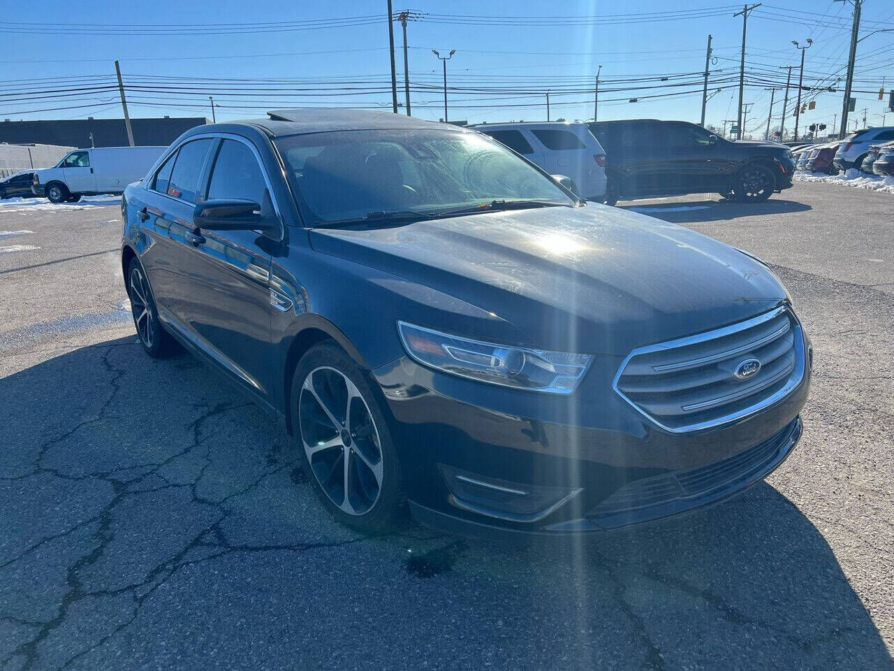2015 FORD Taurus