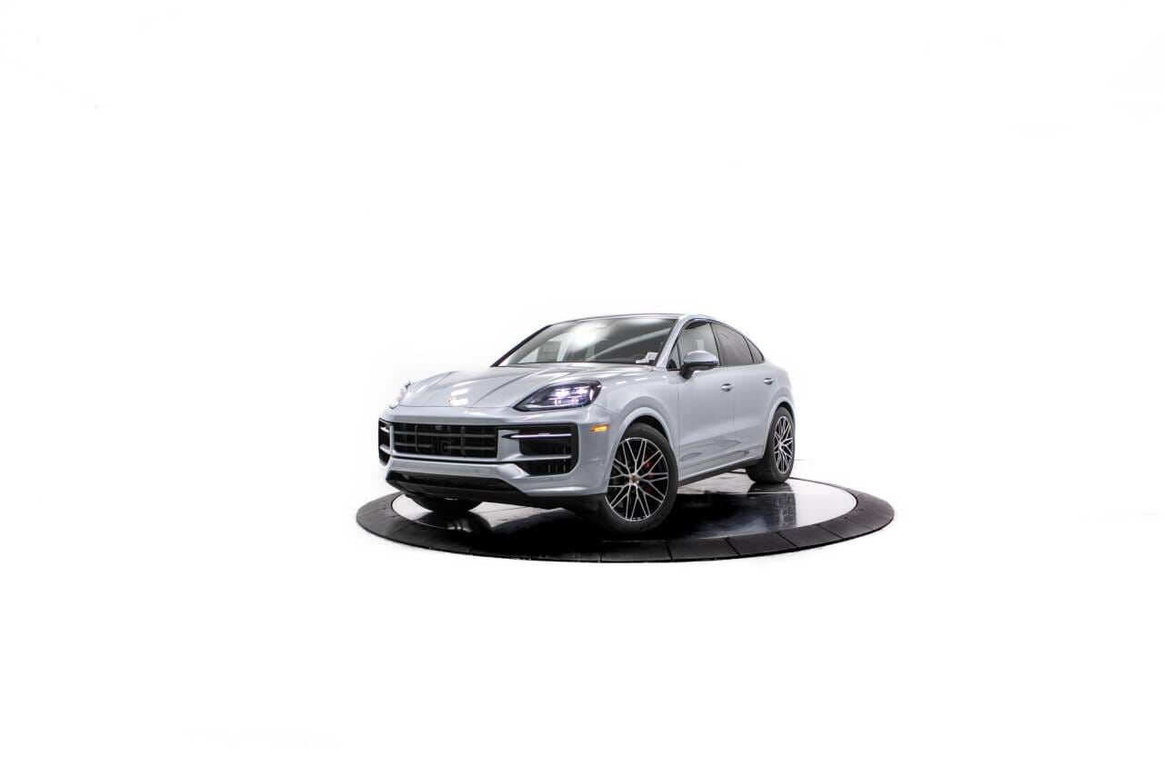 2026 PORSCHE Cayenne