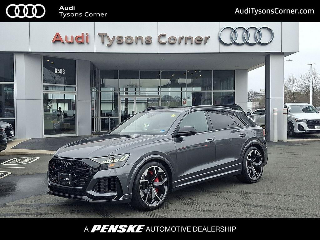 2024 AUDI RS Q8