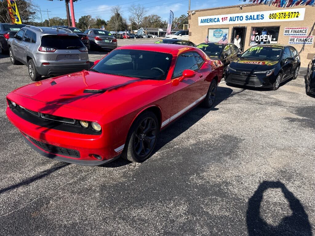 2017 DODGE Challenger