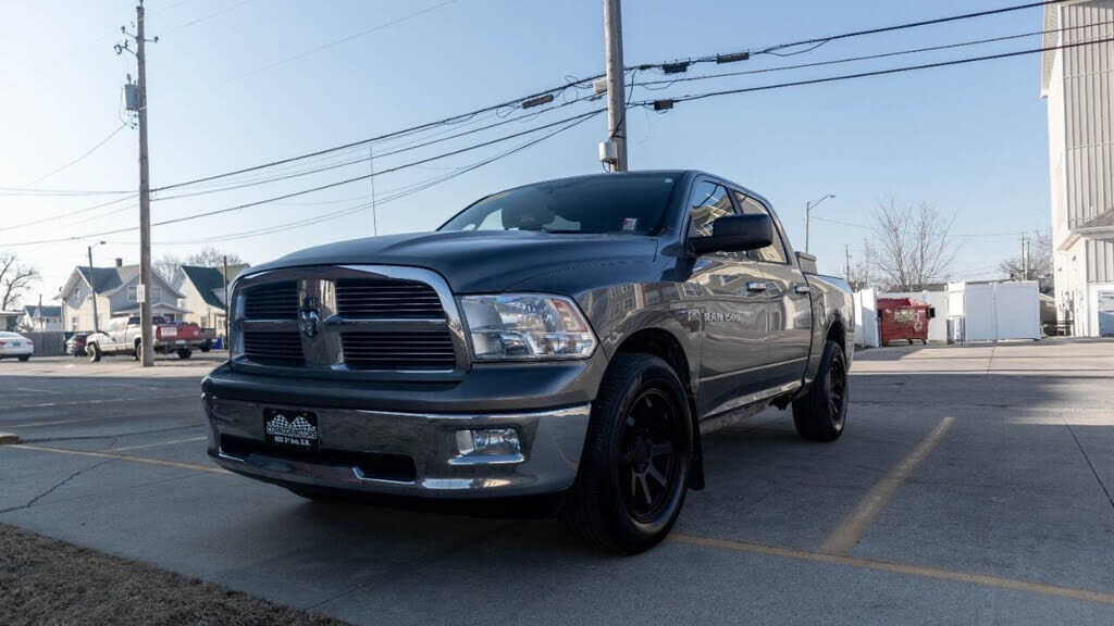 2011 DODGE Ram