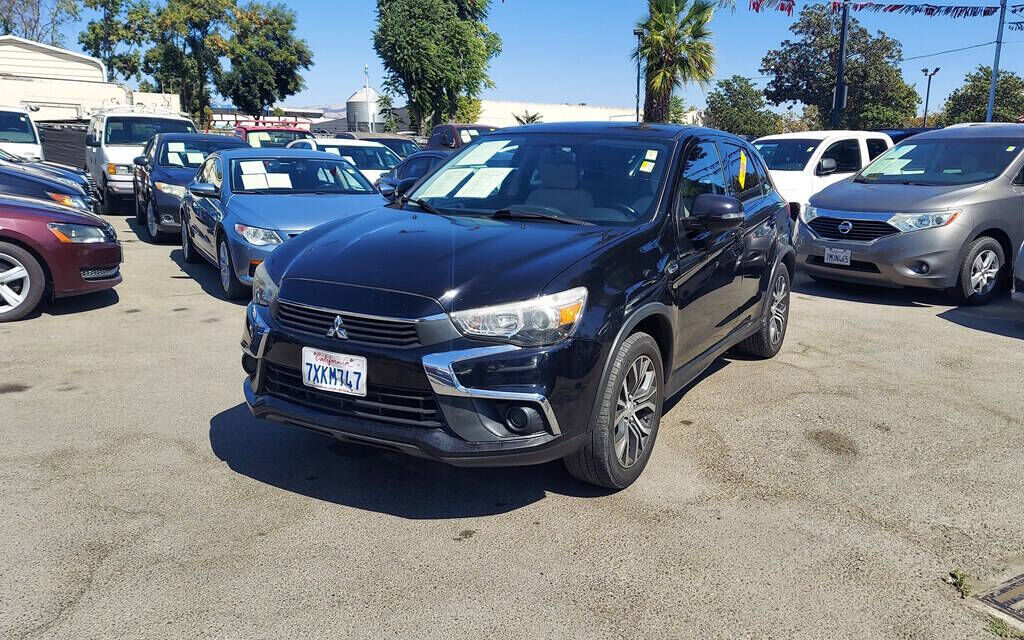 2017 MITSUBISHI Outlander Sport