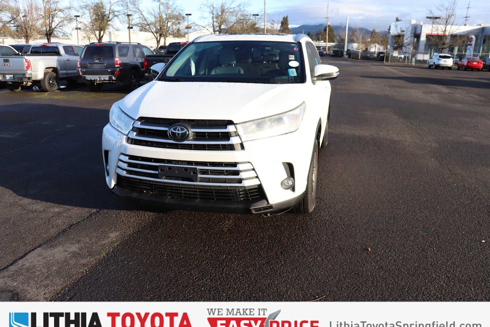 2017 TOYOTA Highlander