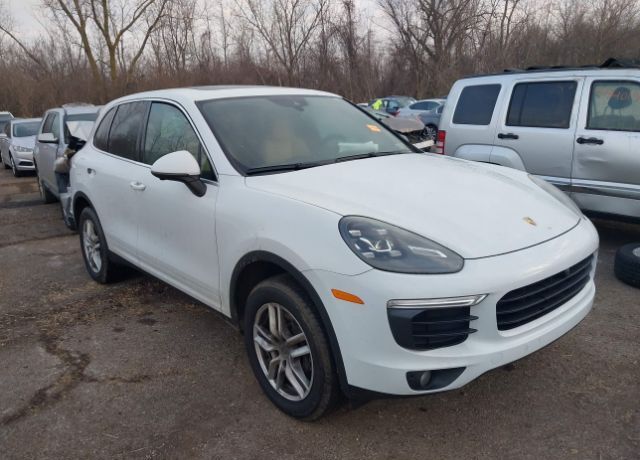 2016 PORSCHE Cayenne