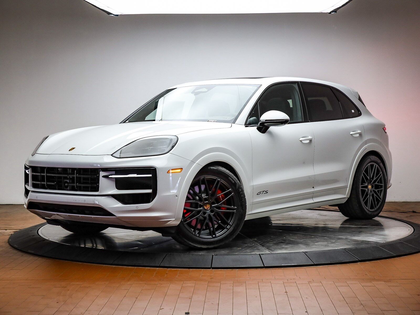 2026 PORSCHE Cayenne