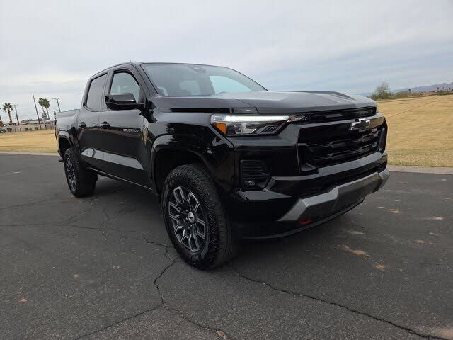2023 CHEVROLET Colorado