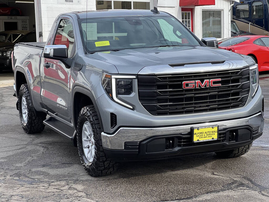 2023 GMC Sierra