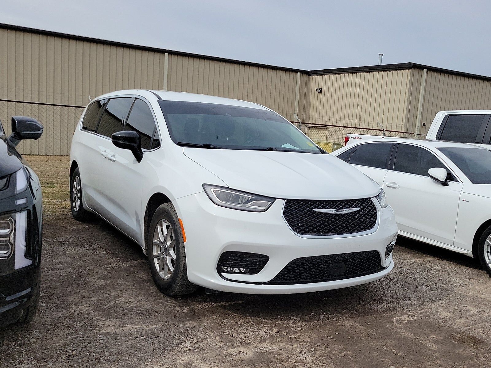 2024 CHRYSLER Pacifica