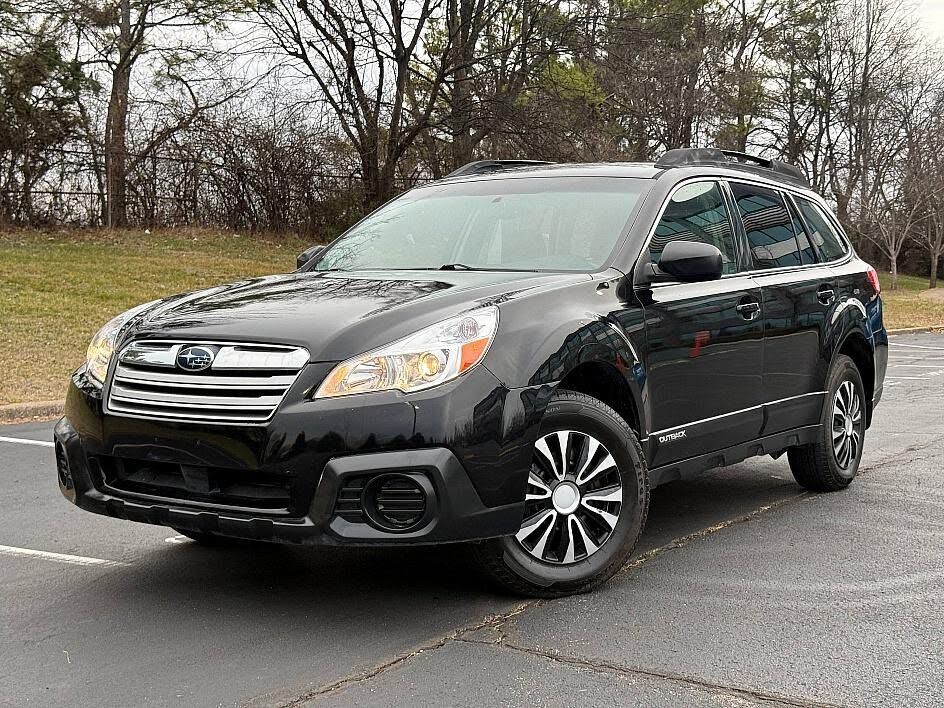 2013 SUBARU Outback