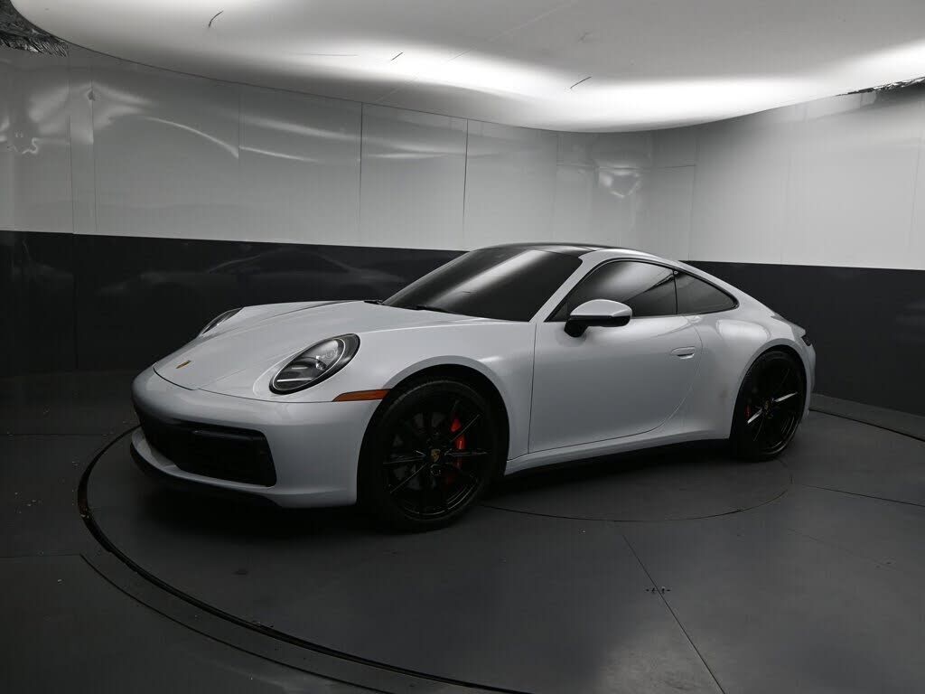 2024 PORSCHE 911