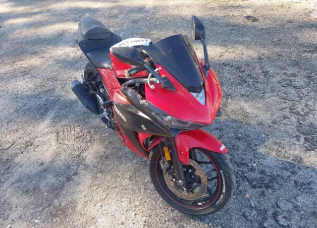2015 YAMAHA YFZR3