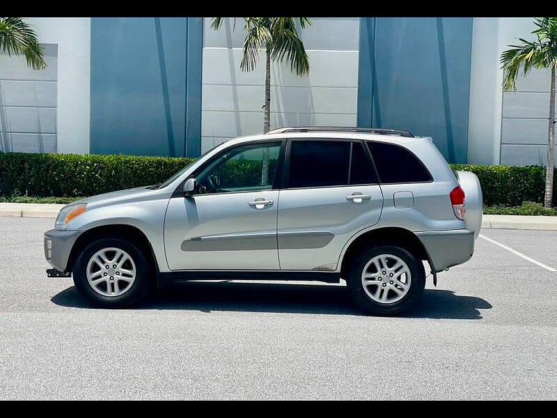 2001 TOYOTA RAV4