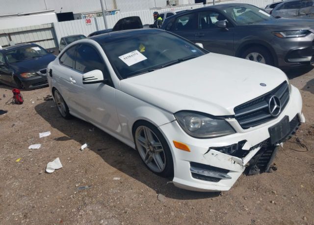 2015 MERCEDES-BENZ C-Class