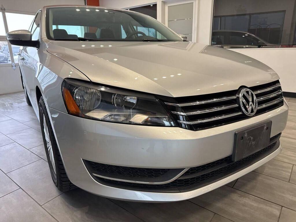 2015 VOLKSWAGEN Passat