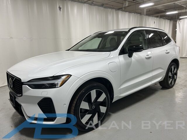 2024 VOLVO XC60