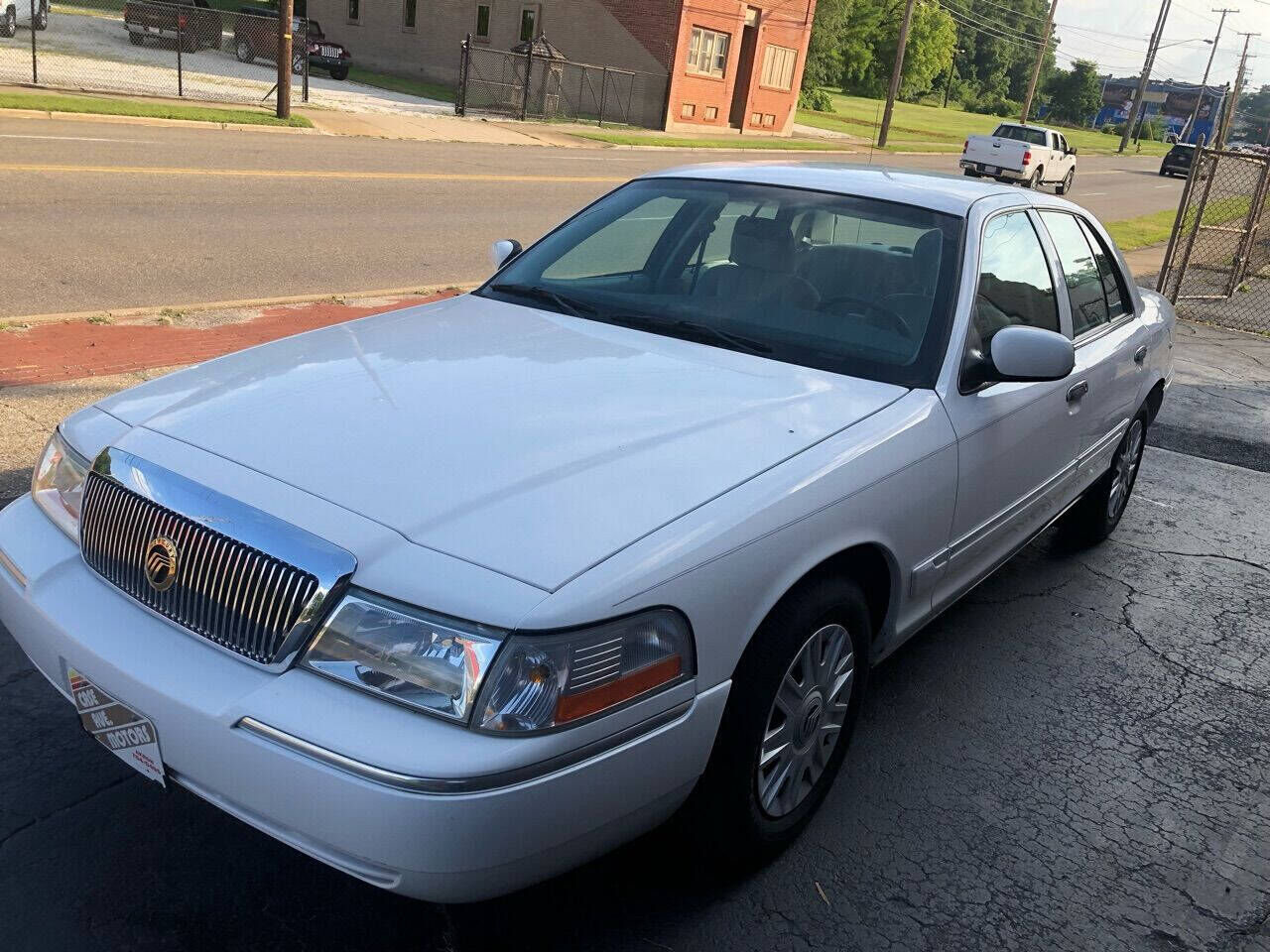 2005 MERCURY Grand Marquis