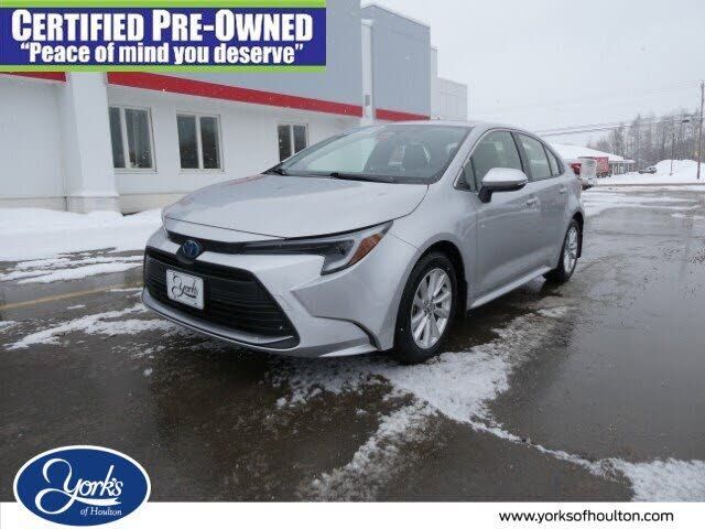 2024 TOYOTA Corolla