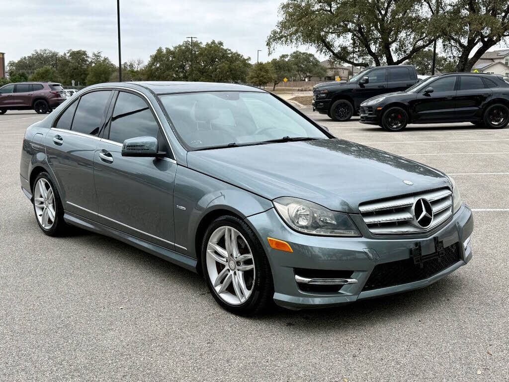 2012 MERCEDES-BENZ C-Class
