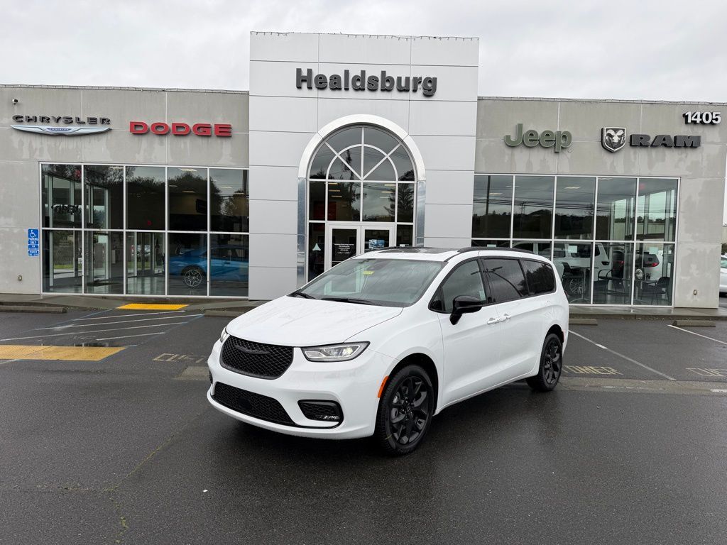 2026 CHRYSLER Pacifica