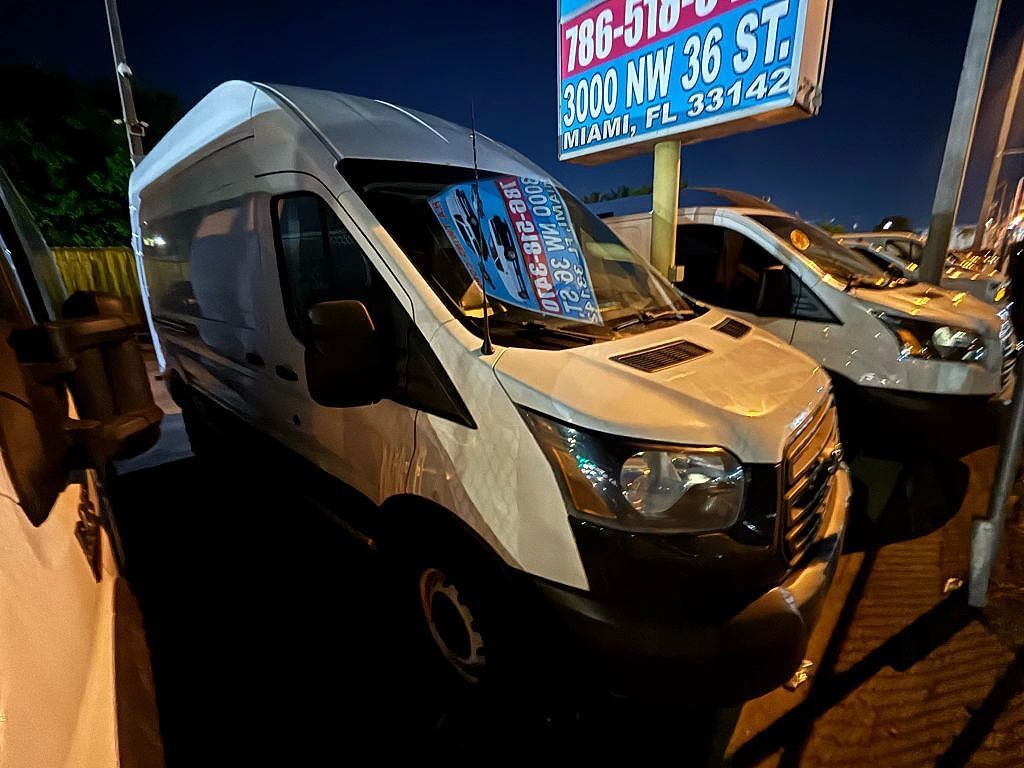 2018 FORD Transit