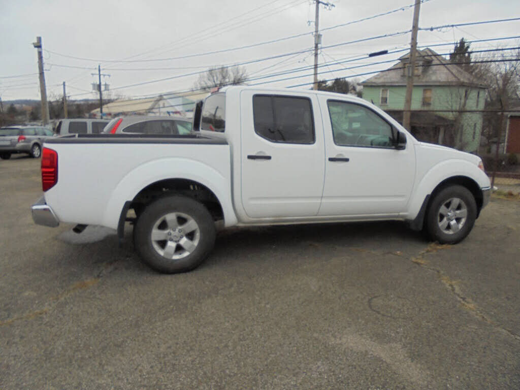 2011 NISSAN Frontier