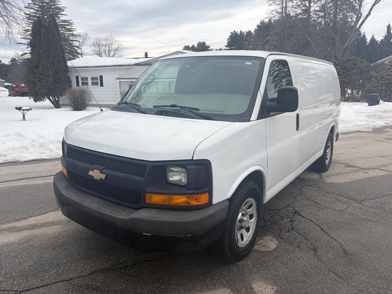 2012 CHEVROLET Express