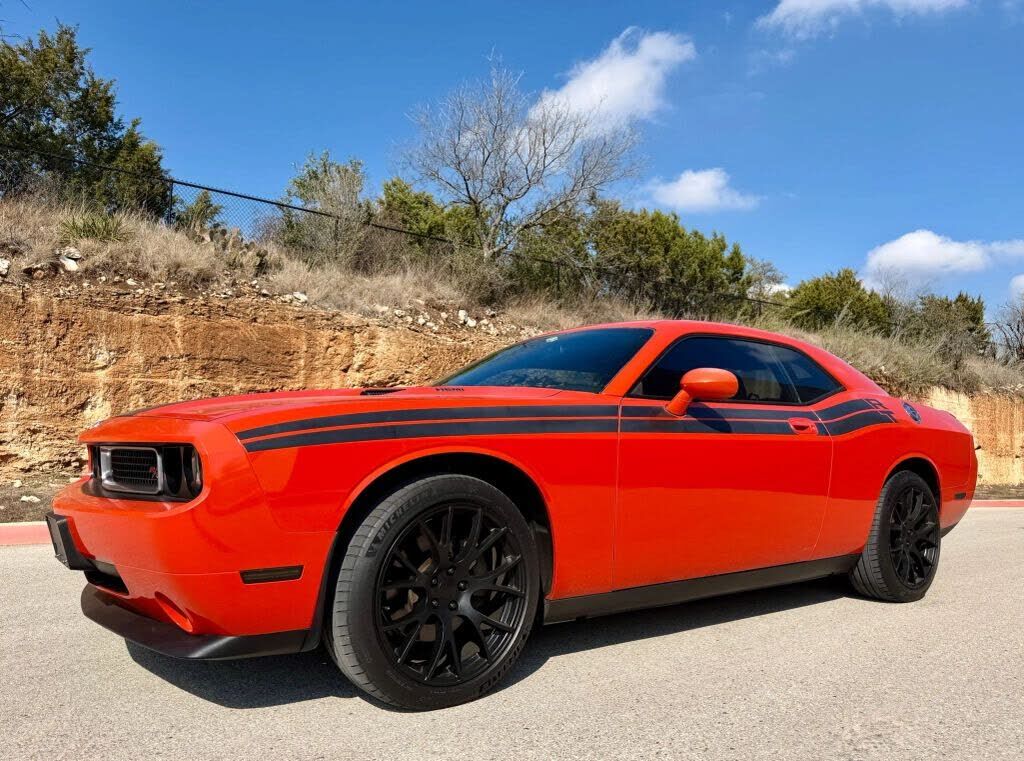 2010 DODGE Challenger