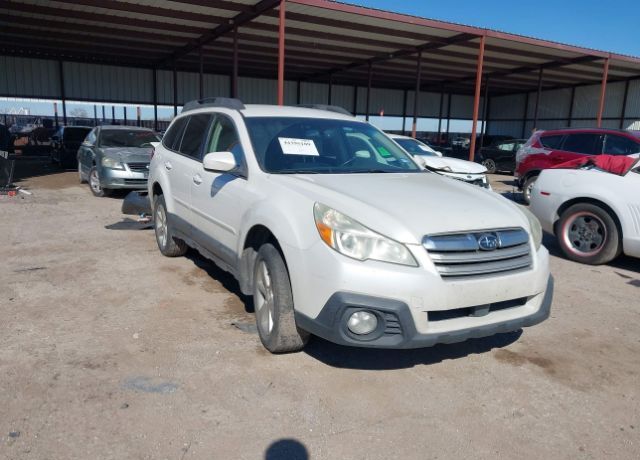 2013 SUBARU Outback