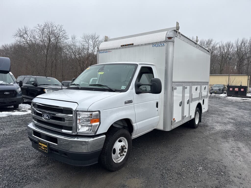 2026 FORD E-350