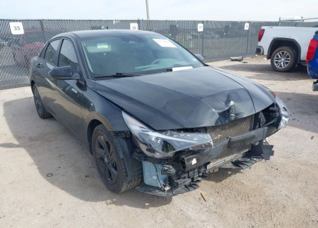 2022 HYUNDAI Elantra