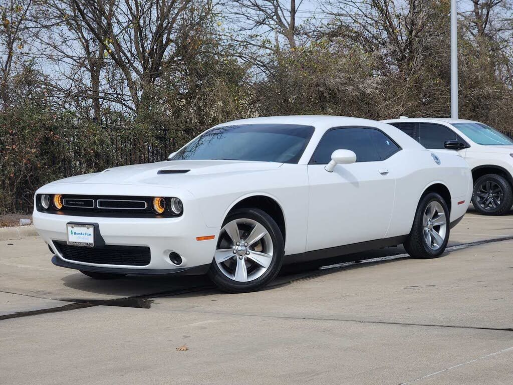 2022 DODGE Challenger