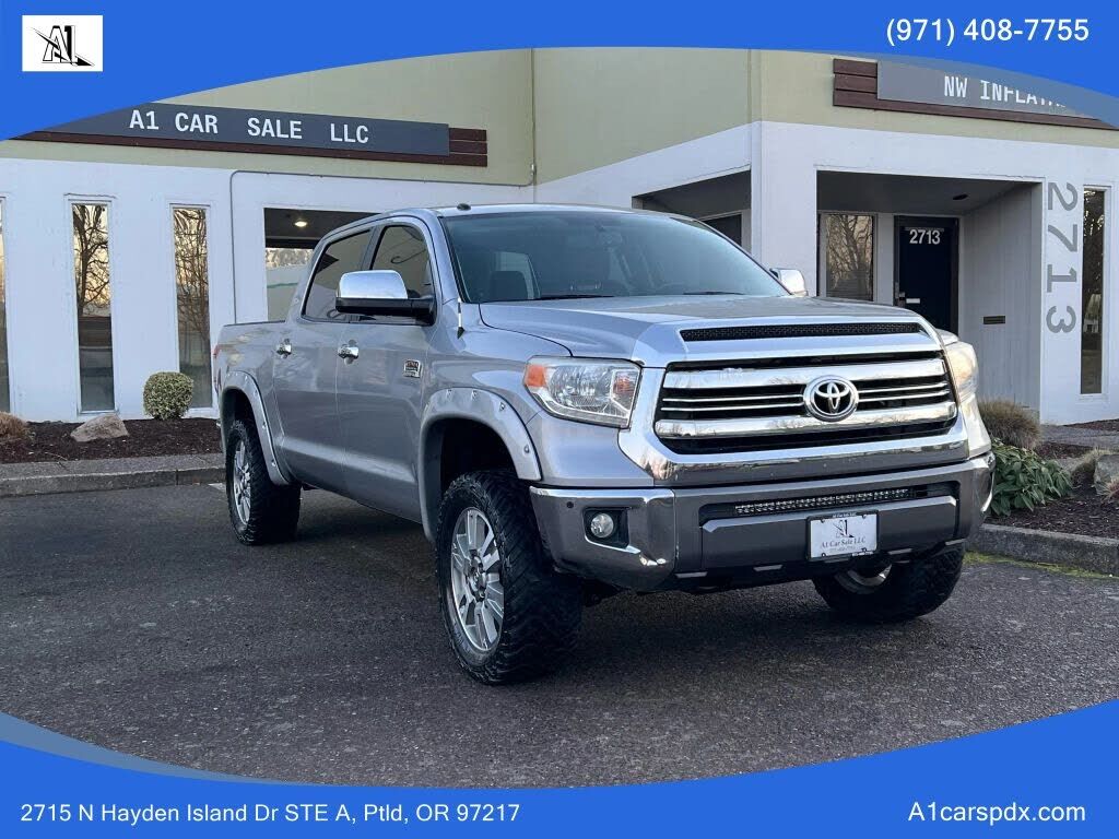 2017 TOYOTA Tundra