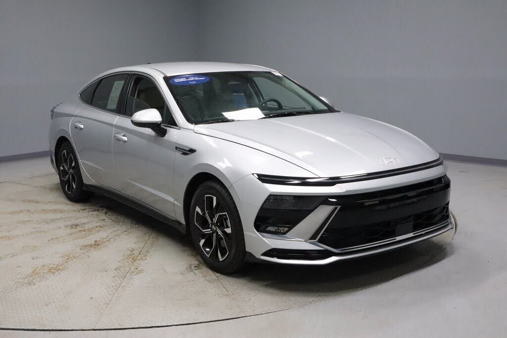 2024 HYUNDAI Sonata