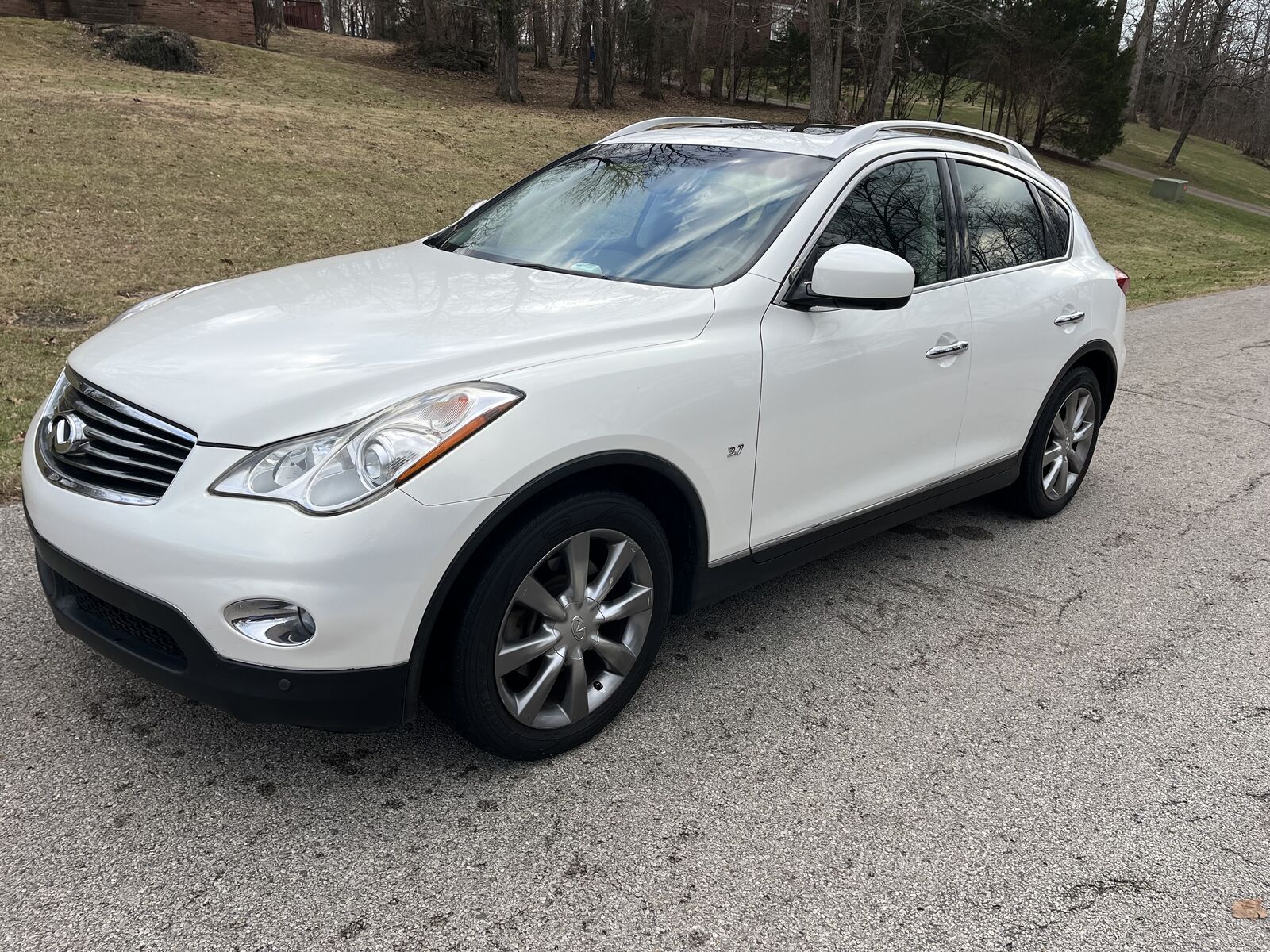 2015 INFINITI QX50