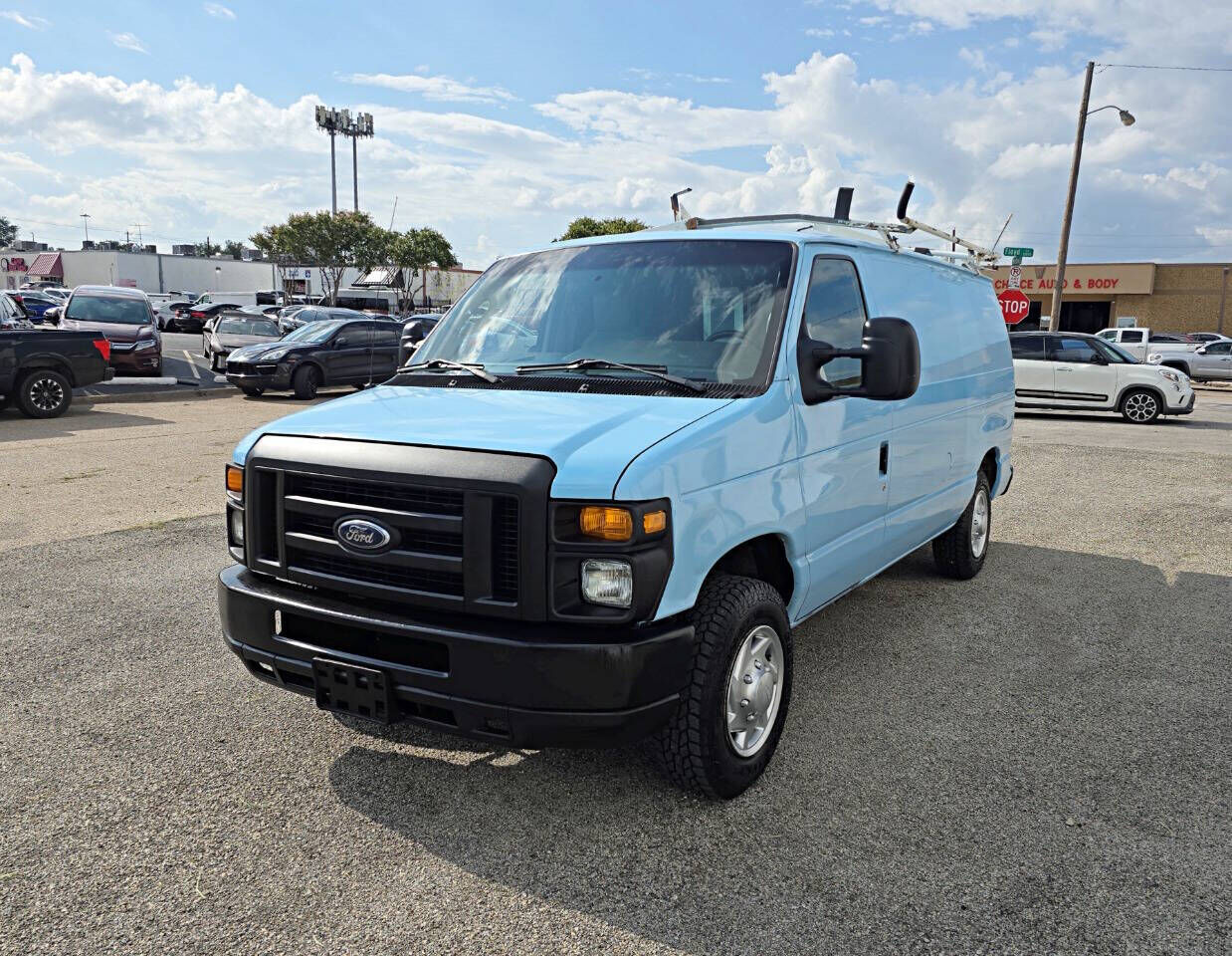 2013 FORD E-150