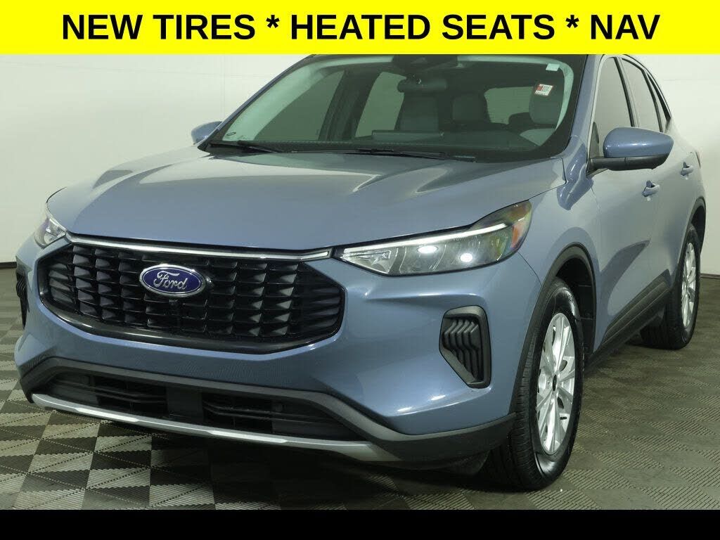 2023 FORD Escape