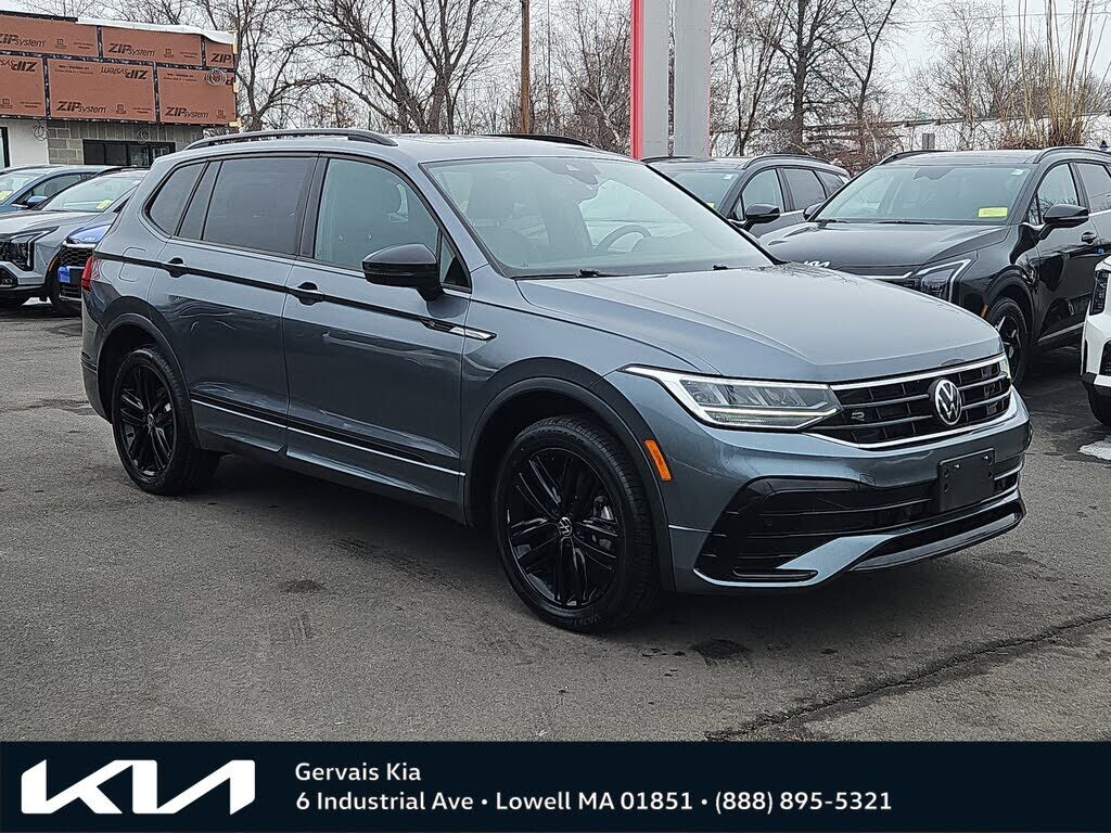 2022 VOLKSWAGEN Tiguan